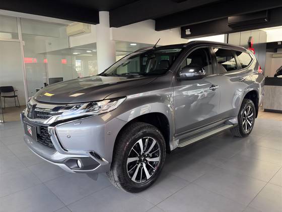 MITSUBISHI PAJERO SPORT 2.4 16V MIVEC TURBO DIESEL HPE AWD AUTOMÁTICO